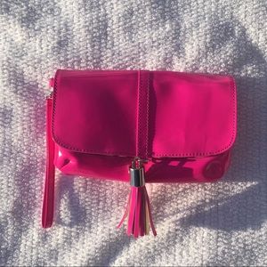 SOLD✨NWOT Hot Pink Patent Tassel Wristlet Purse